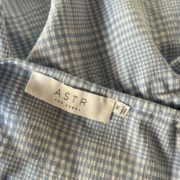 ASTR LIGHT BLUE AND WHITE GINGHAM TOP SIZE M MEDIUM - Picture 12 of 17